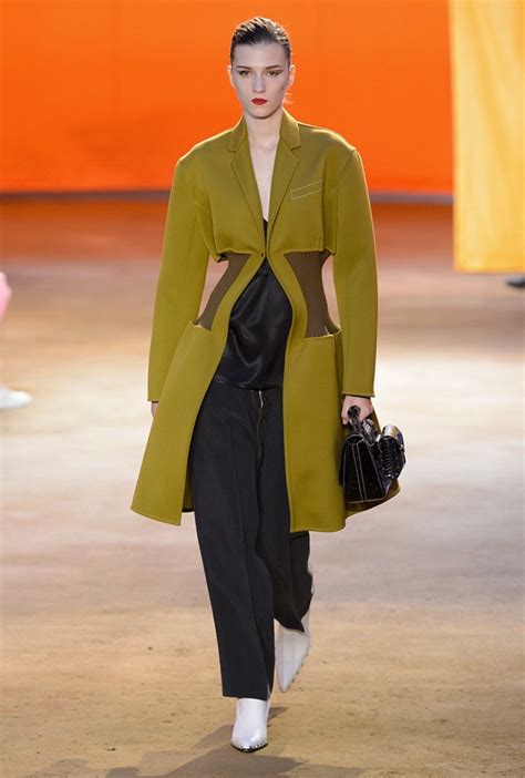 celine одежда официальный